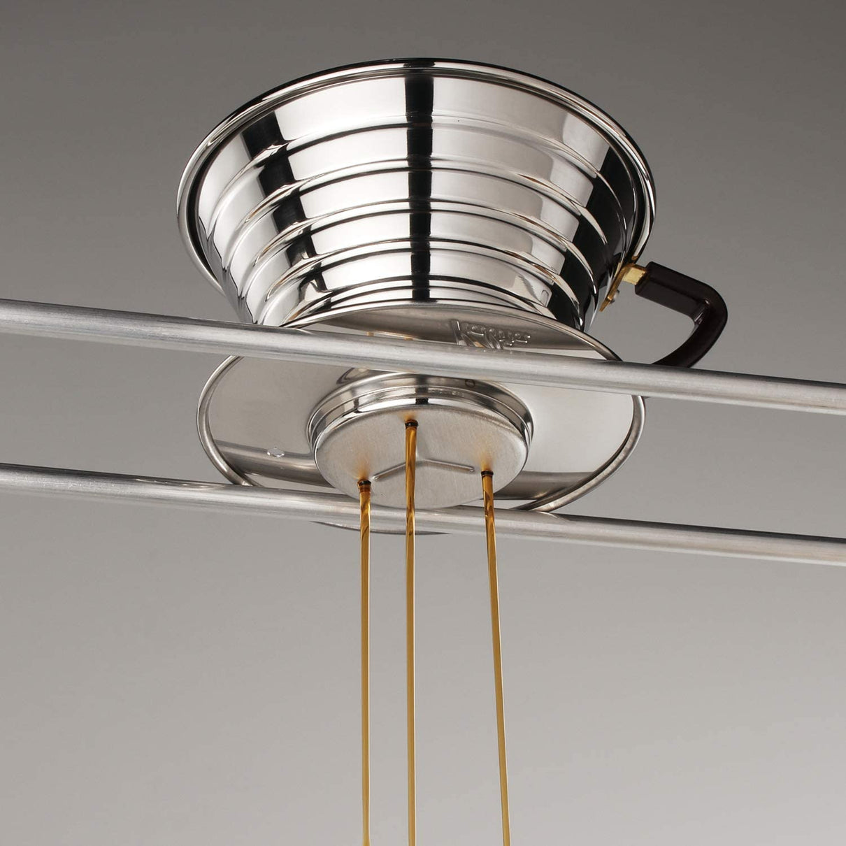 Dripper Kalita Wave em aço inoxidável nº 155 e nº 185